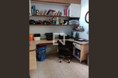Casa à venda com 3 quartos, 246m² em Vila Rosalia, Guarulhos