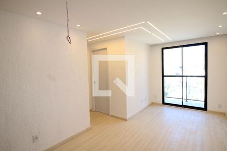 Apartamento para alugar com 2 quartos, 50m² em Vila Kosmos, Rio de Janeiro