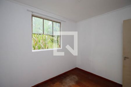 Quarto 2 de apartamento para alugar com 2 quartos, 45m² em Conjunto Habitacional Jova Rural, São Paulo