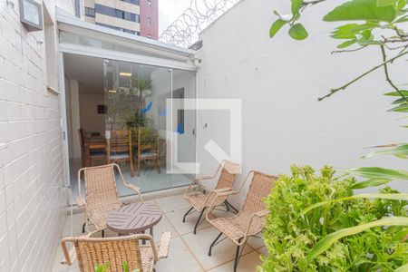 Área Privativa 1 na Sala 1 de apartamento para alugar com 2 quartos, 172m² em Anchieta, Belo Horizonte