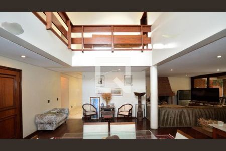Casa à venda com 3 quartos, 444m² em Pinheiros, São Paulo