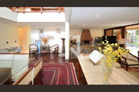 Casa à venda com 3 quartos, 444m² em Pinheiros, São Paulo