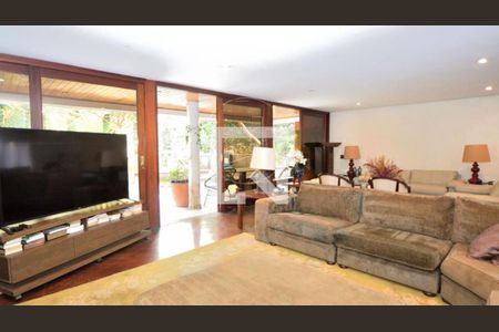 Casa à venda com 3 quartos, 444m² em Pinheiros, São Paulo