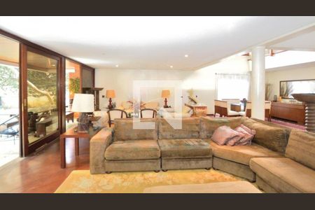 Casa à venda com 3 quartos, 444m² em Pinheiros, São Paulo