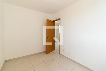 Quarto 1 de apartamento para alugar com 2 quartos, 50m² em Jardim Sulacap, Rio de Janeiro
