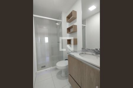 Banheiro 2 de apartamento para alugar com 2 quartos, 60m² em São Sebastião, Porto Alegre