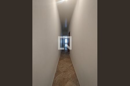 Corredor  de casa à venda com 4 quartos, 330m² em Jardim da Saúde, São Paulo