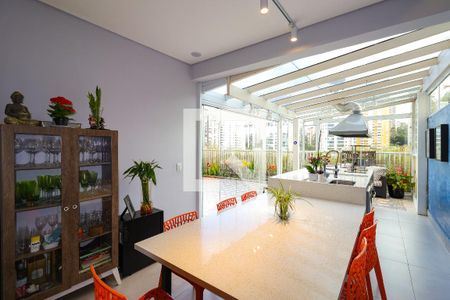 Apartamento à venda com 3 quartos, 196m² em Paraíso do Morumbi, São Paulo
