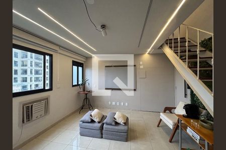 Sala de apartamento para alugar com 2 quartos, 100m² em Laranjeiras, Rio de Janeiro