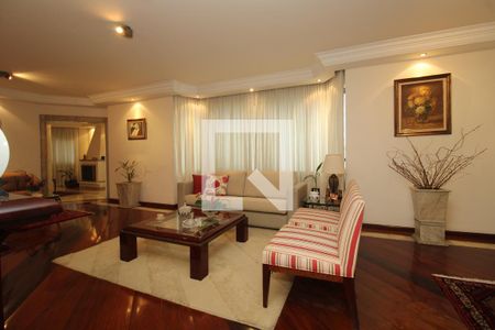 Apartamento à venda com 4 quartos, 244m² em Aclimação, São Paulo