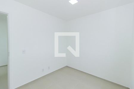 Quarto 1 de apartamento para alugar com 2 quartos, 38m² em Jardim Bandeirantes, São Paulo