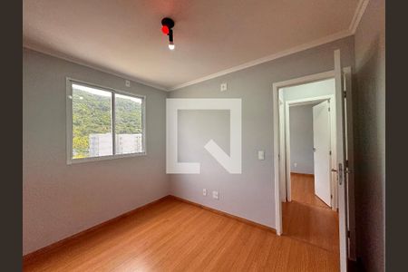 Apartamento à venda com 2 quartos, 50m² em Vargem Grande, Rio de Janeiro