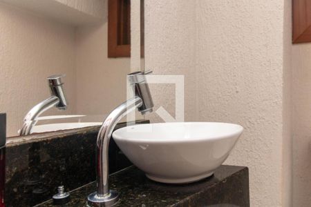 Lavabo de casa à venda com 3 quartos, 110m² em Hípica, Porto Alegre