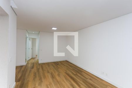 Sala  de apartamento à venda com 2 quartos, 77m² em Vila Suzana, São Paulo