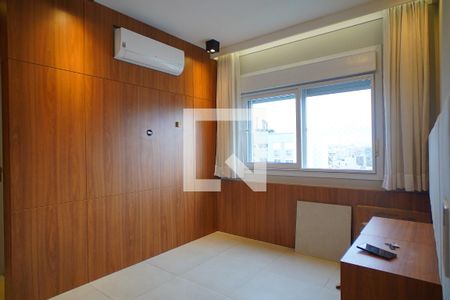 Quarto suíte de apartamento à venda com 2 quartos, 67m² em São Sebastião, Porto Alegre