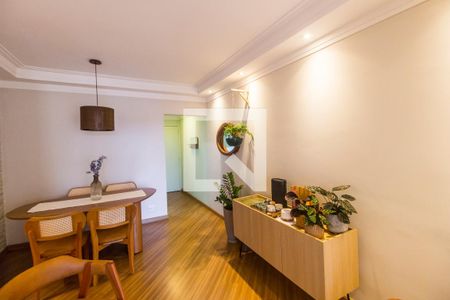 Sala de apartamento à venda com 2 quartos, 85m² em Jardim Tupanci, Barueri