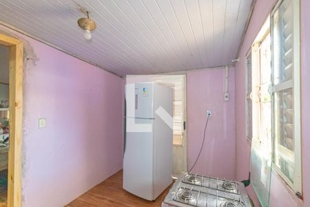 Casa à venda com 2 quartos, 51m² em Niterói, Canoas