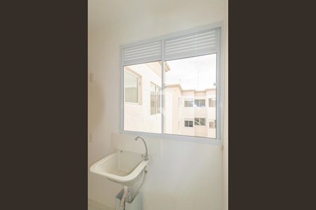 Apartamento à venda com 2 quartos, 42m² em Olaria, Canoas