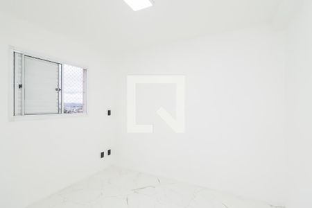 Quarto 1 de apartamento para alugar com 2 quartos, 48m² em Vila Carmosina, São Paulo