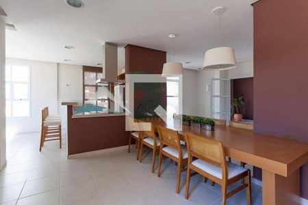 Apartamento à venda com 2 quartos, 58m² em Jardim Henriqueta, Taboão da Serra