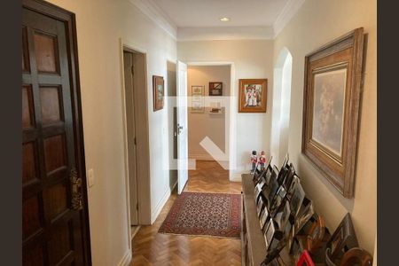 Apartamento para alugar com 4 quartos, 275m² em Higienópolis, São Paulo