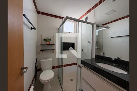 Banheiro - Corredor de apartamento para alugar com 2 quartos, 68m² em Jardim Atlantico, Goiânia
