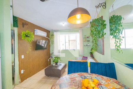 Sala de apartamento à venda com 2 quartos, 41m² em Estância Velha, Canoas