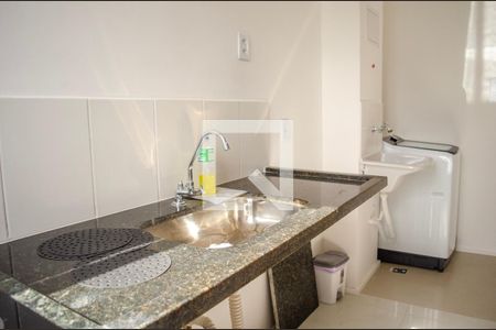 Apartamento à venda com 3 quartos, 61m² em Fazenda Crimeia Caveiras, Goiânia