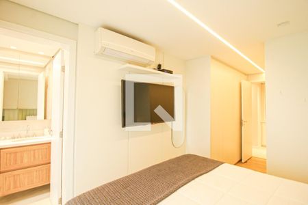 Suíte 1 de apartamento à venda com 4 quartos, 136m² em Barra Funda, São Paulo