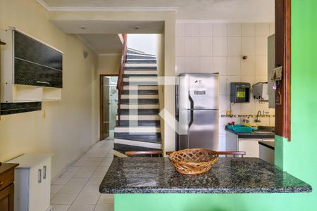 Cozinha  de casa para alugar com 3 quartos, 125m² em Vila Caiçara, Praia Grande