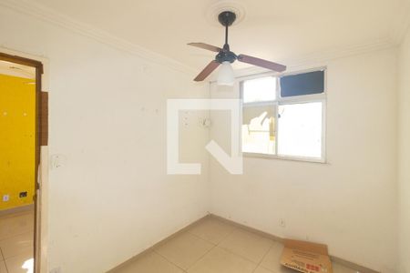 Quarto 1 de apartamento para alugar com 2 quartos, 48m² em Santa Cruz, Rio de Janeiro