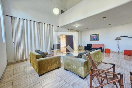 Casa para alugar com 3 quartos, 617m² em Parque Enseada, Guarujá