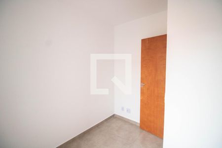 QUARTO 1 de apartamento à venda com 2 quartos, 33m² em Vila Romero, São Paulo