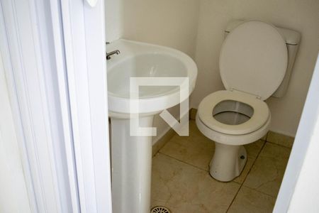Casa à venda com 3 quartos, 102m² em Vila Carrão, São Paulo