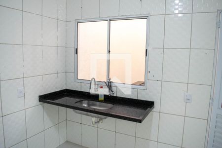 Casa à venda com 3 quartos, 102m² em Vila Carrão, São Paulo