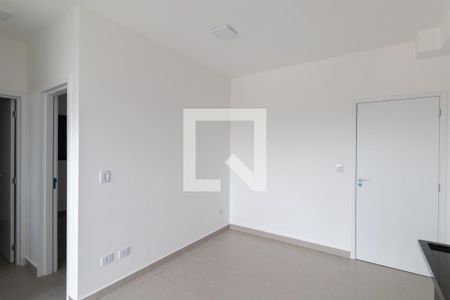 Sala e Cozinha de apartamento para alugar com 2 quartos, 65m² em Parada Xv de Novembro, São Paulo
