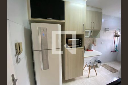 Cozinha de apartamento à venda com 2 quartos, 49m² em Vila Roque, São Paulo