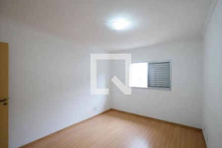 Suíte 1 de casa para alugar com 2 quartos, 120m² em Parque Vitoria, São Paulo