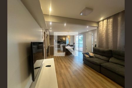 Sala de casa de condomínio para alugar com 3 quartos, 147m² em Chácara do Solar Iii, Santana de Parnaíba