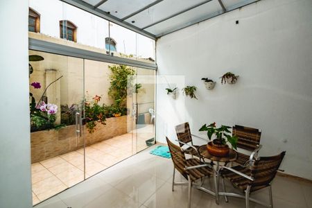 Casa à venda com 4 quartos, 350m² em Santa Amelia, Belo Horizonte