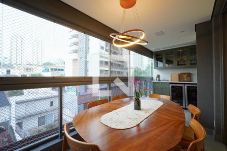 Varanda de apartamento para alugar com 3 quartos, 140m² em Vila Mariana, São Paulo