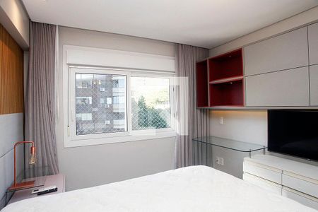 Quarto Suíte 1 de apartamento para alugar com 3 quartos, 137m² em Rio Branco, Porto Alegre