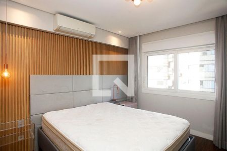 Quarto Suíte 1 de apartamento para alugar com 3 quartos, 137m² em Rio Branco, Porto Alegre