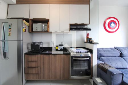 Sala/Cozinha de apartamento à venda com 2 quartos, 32m² em Parque Munhoz, São Paulo