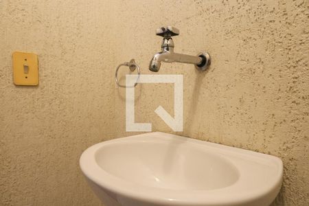 Lavabo de apartamento para alugar com 3 quartos, 137m² em Jardim Lar Sao Paulo, São Paulo
