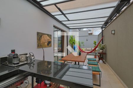 Apartamento à venda com 2 quartos, 150m² em Carmo, Belo Horizonte