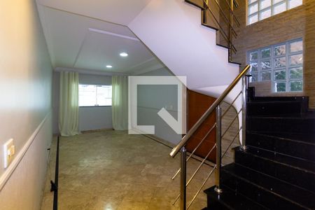 Sala de casa para alugar com 5 quartos, 196m² em Parque da Vila Prudente, São Paulo