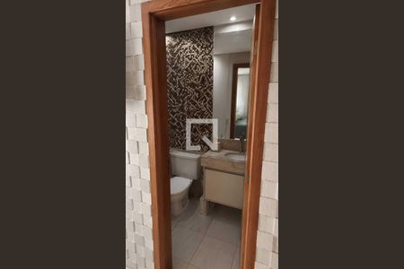 Banheiro de apartamento para alugar com 5 quartos, 104m² em Jardim Goiás, Goiânia