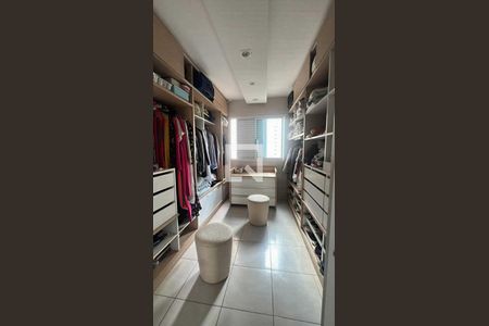 Quarto de apartamento para alugar com 5 quartos, 104m² em Jardim Goiás, Goiânia