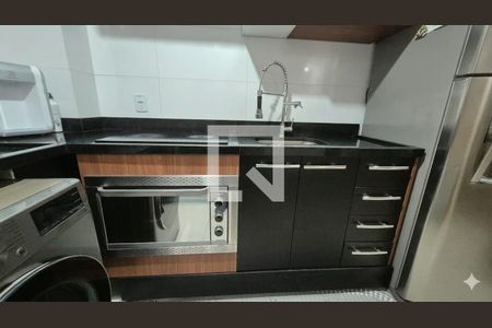 Cozinha de apartamento para alugar com 2 quartos, 58m² em Vila Matilde, São Paulo